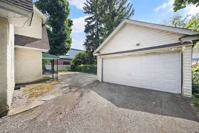 20 Spruce Street, Great Neck, NY 11021 - Photo 22