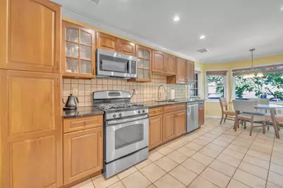 46 Audrey Road, Westbury, NY 11590 - Photo 6