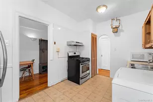 941 Jerome Ave, Bronx, NY 10452 - Photo 4