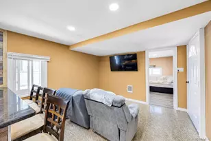 600 Broadway, Amityville, NY 11701 - Photo 14