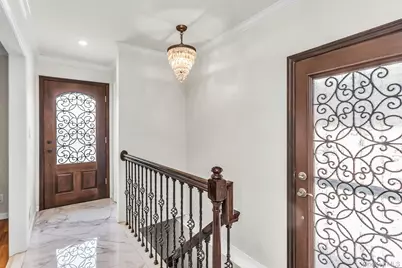 157-57 25th Avenue, Whitestone, NY 11357 - Photo 4