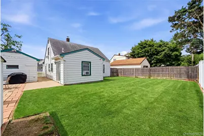 31 Sherwood Road, Levittown, NY 11756 - Photo 28