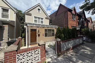 39-68 59th St, Woodside, NY 11377 - Photo 2