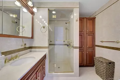 2 Meadowwood Lane, Rye, NY 10580 - Photo 20