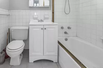 138-10 Franklin Avenue #9J, Flushing, NY 11355 - Photo 20