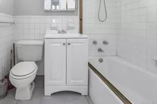 138-10 Franklin Ave, Flushing, NY 11355 - Photo 20