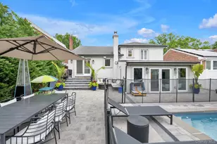 26 Abrams Pl, Lynbrook, NY 11563 - Photo 20