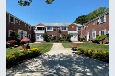 264-17 73rd. Avenue #E-2, Glen Oaks, NY 11004 - Photo 1