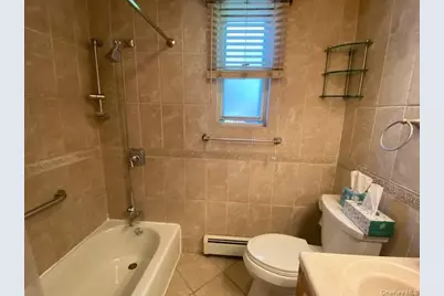 264-17 73rd. Avenue #E-2, Glen Oaks, NY 11004 - Photo 18