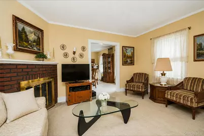 3026 Avenue T, Brooklyn, NY 11229 - Photo 8