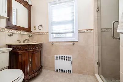 108 Muirfield Road, Rockville Centre, NY 11570 - Photo 8