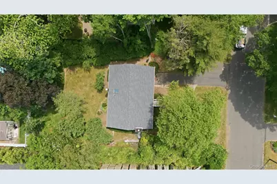 55 Corey Avenue, Blue Point, NY 11715 - Photo 8
