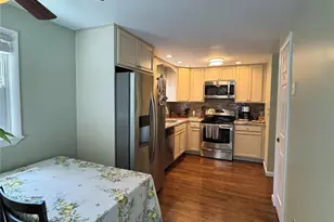 18 Montfort Woods Rd, Wappingers Falls, NY 12590 - Photo 6