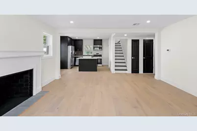 86 E 13th Street, South Huntington, NY 11746 - Photo 24