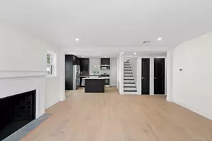 86 E 13th St, South Huntington, NY 11746 - Photo 24