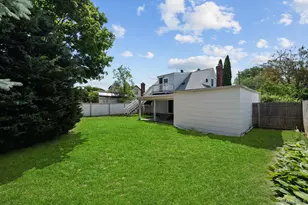86 E 13th St, South Huntington, NY 11746 - Photo 4