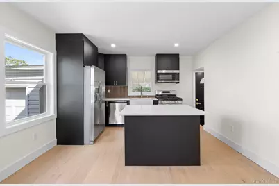 86 E 13th Street, South Huntington, NY 11746 - Photo 10