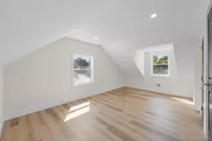86 E 13th St, South Huntington, NY 11746 - Photo 20