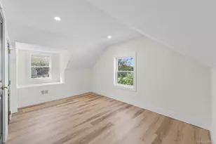 86 E 13th St, South Huntington, NY 11746 - Photo 22