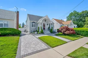 77 Grand St, Elmont, NY 11003 - Photo 2
