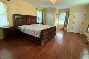 10 Hempton Rd, Great Neck, NY 11020 - Photo 6
