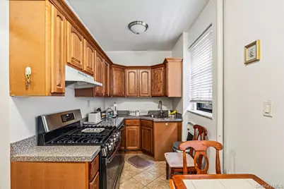 8344 Lefferts Boulevard #3D, Kew Gardens, NY 11415 - Photo 6