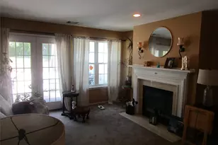 110 Theodore Dr, Coram, NY 11727 - Photo 6