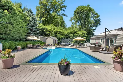 28 View Road, East Setauket, NY 11733 - Photo 22