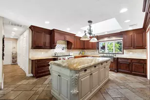 28 View Rd, East Setauket, NY 11733 - Photo 8