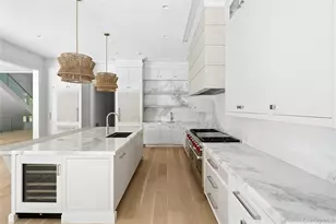 225 Norris Ln, Bridgehampton, NY 11932 - Photo 12