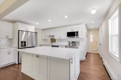 3 Barkley Lane, Nesconset, NY 11767 - Photo 8