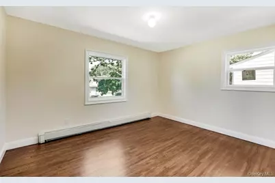 3 Barkley Lane, Nesconset, NY 11767 - Photo 12
