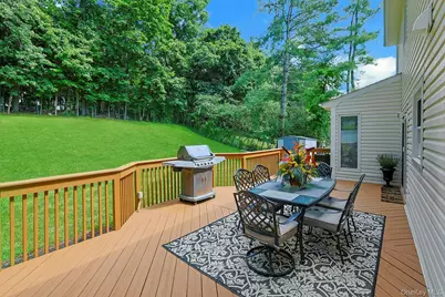 32 Sandstone Trail, New City, NY 10956 - Photo 36