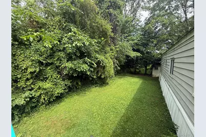 20 Tanglewood Park Drive, Marlboro, NY 12542 - Photo 12