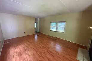 20 Tanglewood Park Dr, Marlboro, NY 12542 - Photo 6