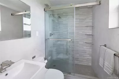 5900 Arlington Avenue #4B, Bronx, NY 10471 - Photo 12