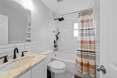244 Sheridan Street, Westbury, NY 11590 - Photo 16