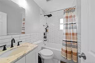 244 Sheridan St, Westbury, NY 11590 - Photo 16