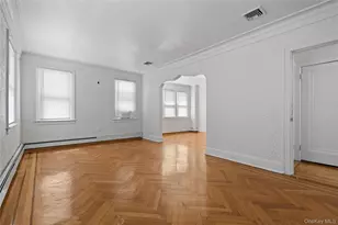 245 W Walnut St, Long Beach, NY 11561 - Photo 6
