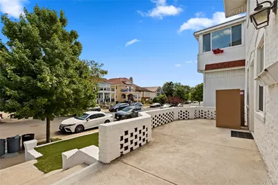 245 W Walnut Street, Long Beach, NY 11561 - Photo 16