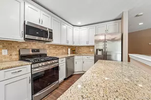 186 Sara Ln, Newburgh, NY 12550 - Photo 12
