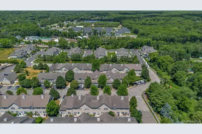 160 Christine Drive, Dix Hills, NY 11746 - Photo 28