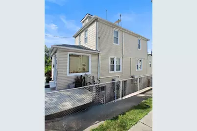 636 Logan Avenue, Bronx, NY 10465 - Photo 2