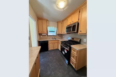 1201 E Broadway #H-22, Hewlett, NY 11557 - Photo 10