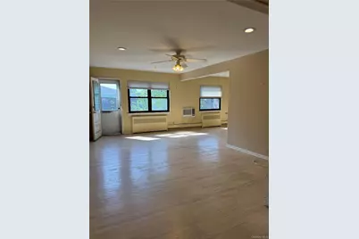 1201 E Broadway #H-22, Hewlett, NY 11557 - Photo 12