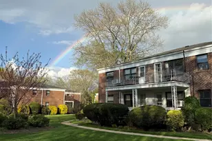 1201 E Broadway, Hewlett, NY 11557 - Photo 30