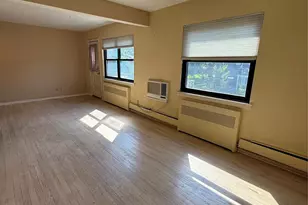 1201 E Broadway, Hewlett, NY 11557 - Photo 16