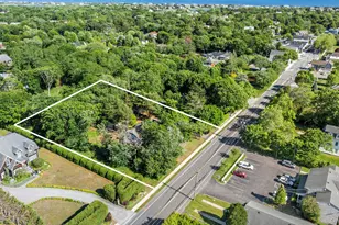 108 Jessup Ave, Quogue, NY 11959 - Photo 2