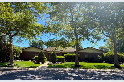 173 Knolls Drive #173, Stony Brook, NY 11790 - Photo 18