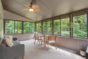 17 Stoutenburgh Dr, Hyde Park, NY 12538 - Photo 36